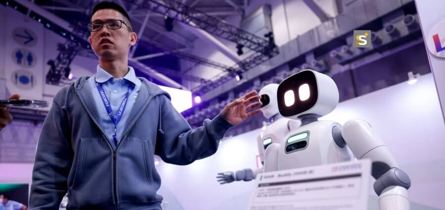 Foxconn Beats Forecasts, Posts 35% Profit Jump On AI Server Growth