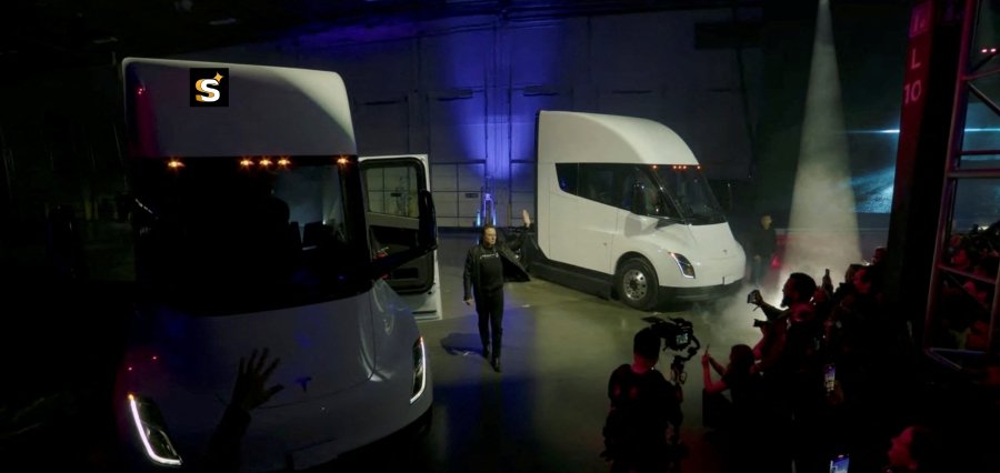 Tesla Begins Semi Electric Truck Deliveries To First Customers